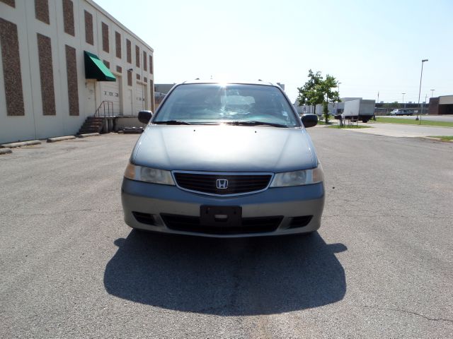 Honda Odyssey 1999 photo 2