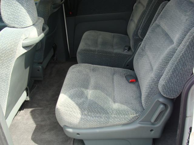 Honda Odyssey 2000 photo 4