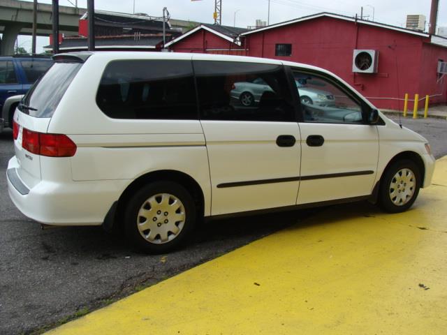 Honda Odyssey 2000 photo 5