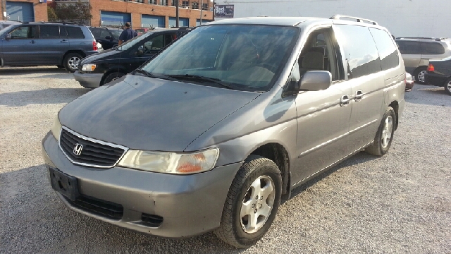 Honda Odyssey 2000 photo 3