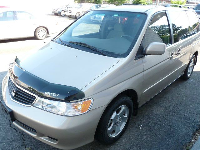 Honda Odyssey 2000 photo 2