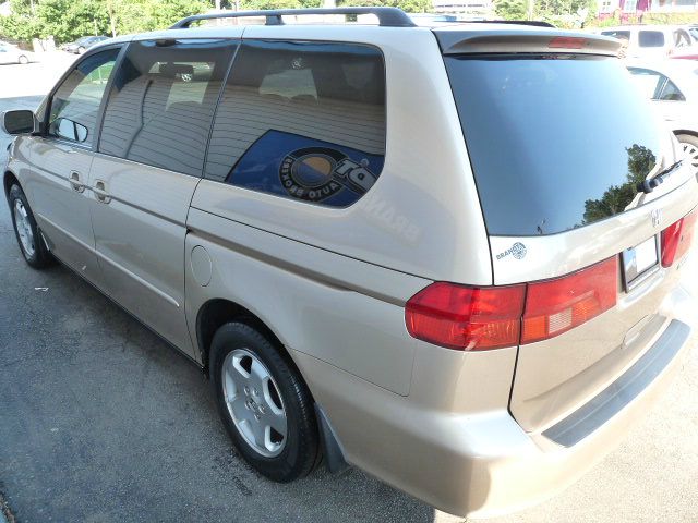 Honda Odyssey 2000 photo 3