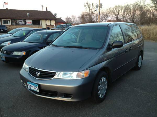 Honda Odyssey 2000 photo 3