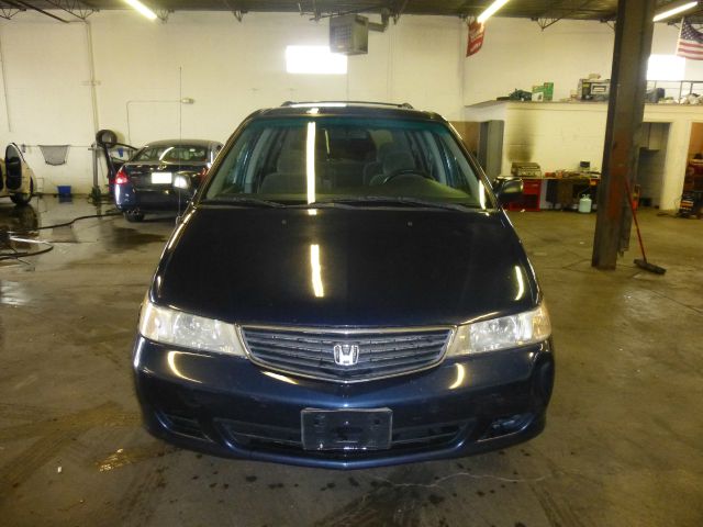 Honda Odyssey 2000 photo 14