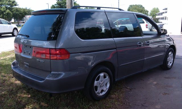 Honda Odyssey 2000 photo 1