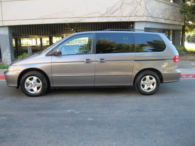 Honda Odyssey Open-top MiniVan