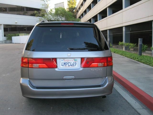 Honda Odyssey 2000 photo 1