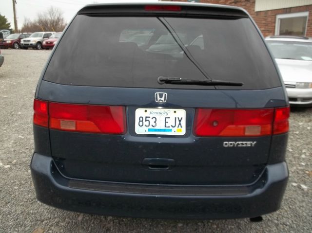 Honda Odyssey 2000 photo 2