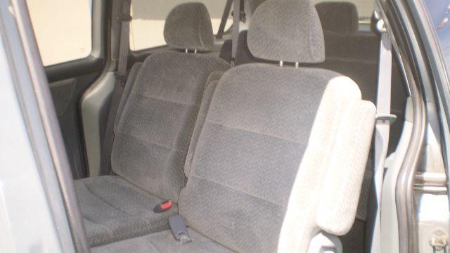 Honda Odyssey 2000 photo 2