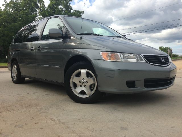 Honda Odyssey 2000 photo 3