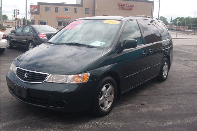 Honda Odyssey 2000 photo 11