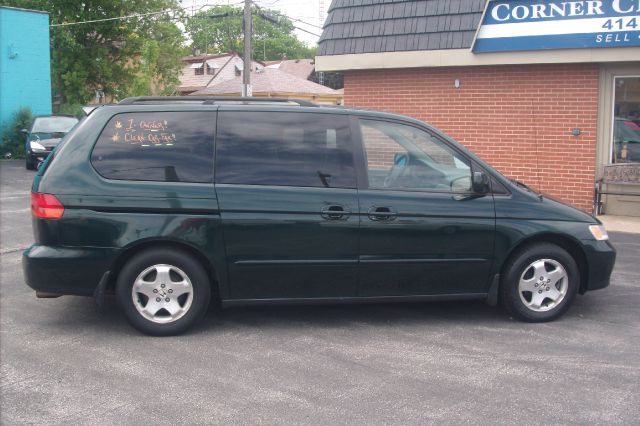 Honda Odyssey 2000 photo 13