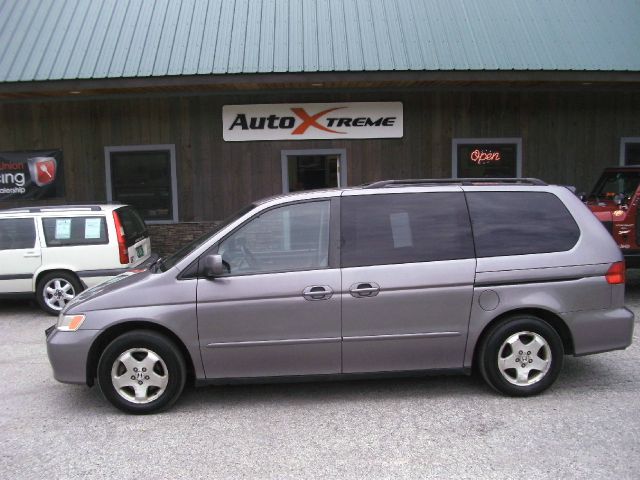 Honda Odyssey 2000 photo 2