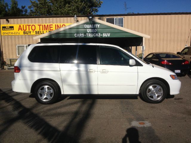 Honda Odyssey 2000 photo 3