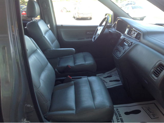 Honda Odyssey 2001 photo 5