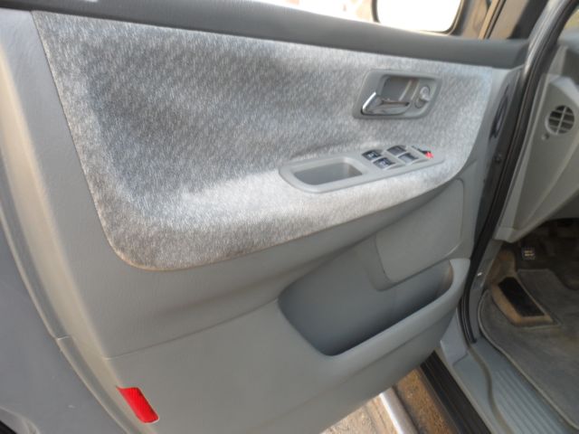 Honda Odyssey 2001 photo 16