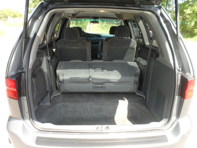 Honda Odyssey 2001 photo 21