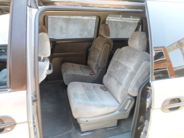 Honda Odyssey 2001 photo 3