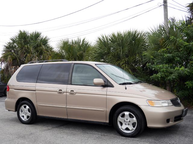 Honda Odyssey 2001 photo 4