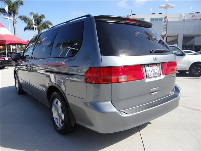 Honda Odyssey 2001 photo 1