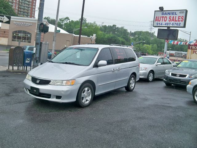 Honda Odyssey 2001 photo 9