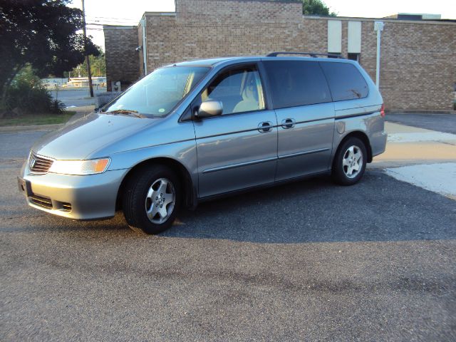 Honda Odyssey 2001 photo 14