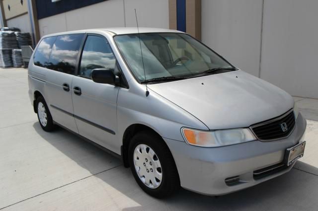 Honda Odyssey 2001 photo 3