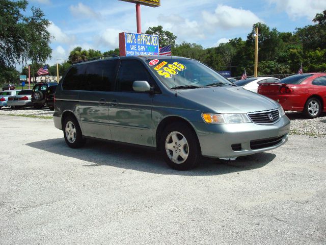 Honda Odyssey 2001 photo 2