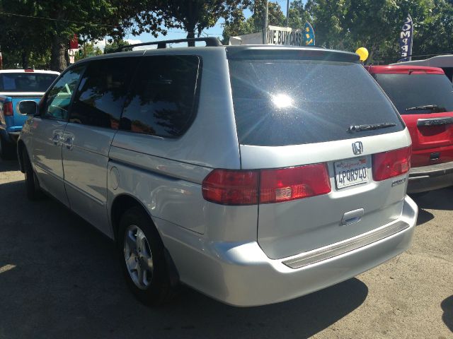 Honda Odyssey 2001 photo 1