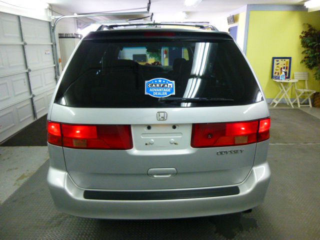 Honda Odyssey 2001 photo 3