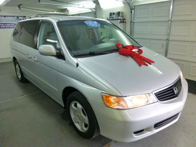 Honda Odyssey 2001 photo 4