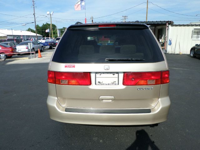 Honda Odyssey 2001 photo 1