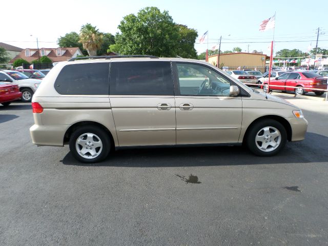 Honda Odyssey 2001 photo 4