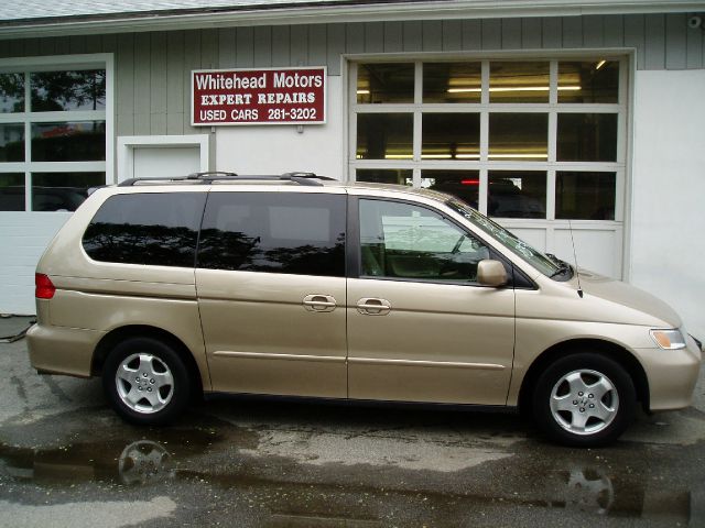 Honda Odyssey 2001 photo 3