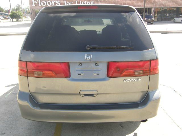 Honda Odyssey 2001 photo 4