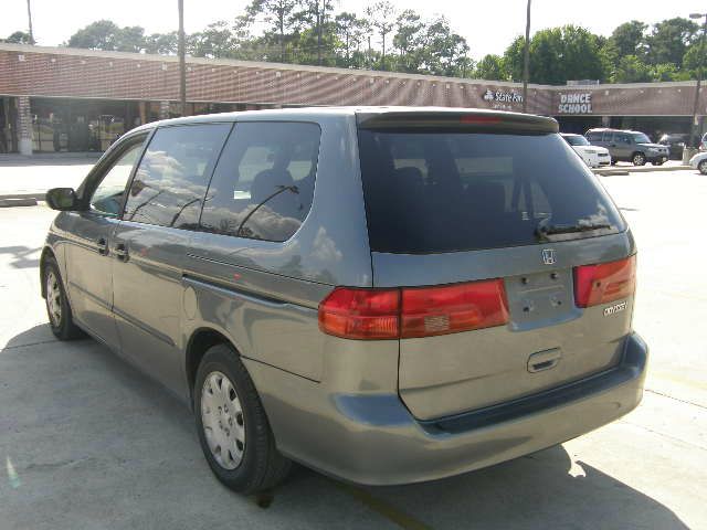 Honda Odyssey 2001 photo 9