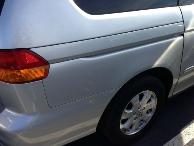 Honda Odyssey 2001 photo 1