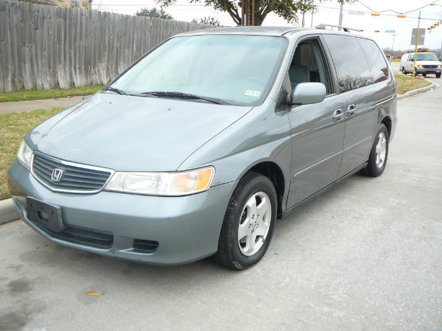 Honda Odyssey 2001 photo 1