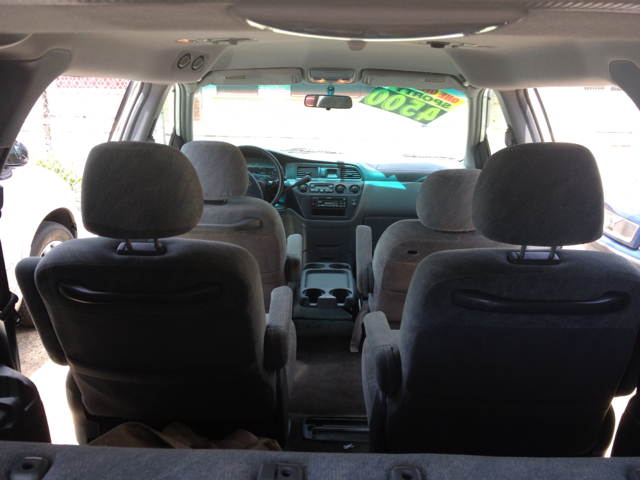 Honda Odyssey 2001 photo 6