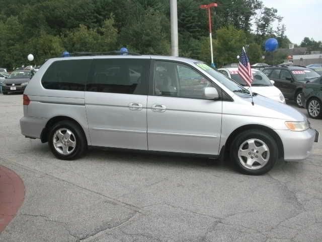 Honda Odyssey 2001 photo 3