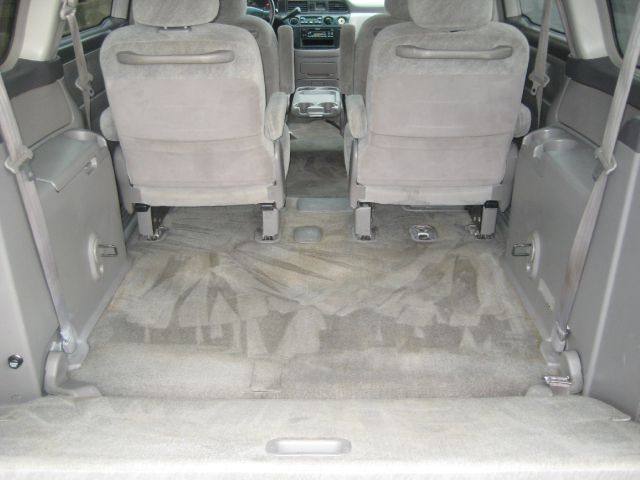 Honda Odyssey 2001 photo 2