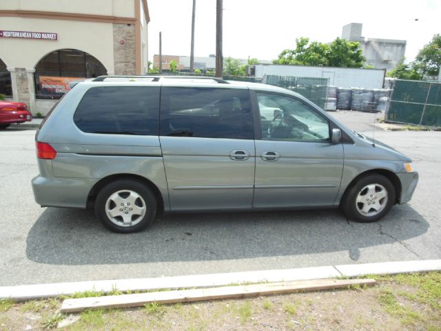 Honda Odyssey 2001 photo 1