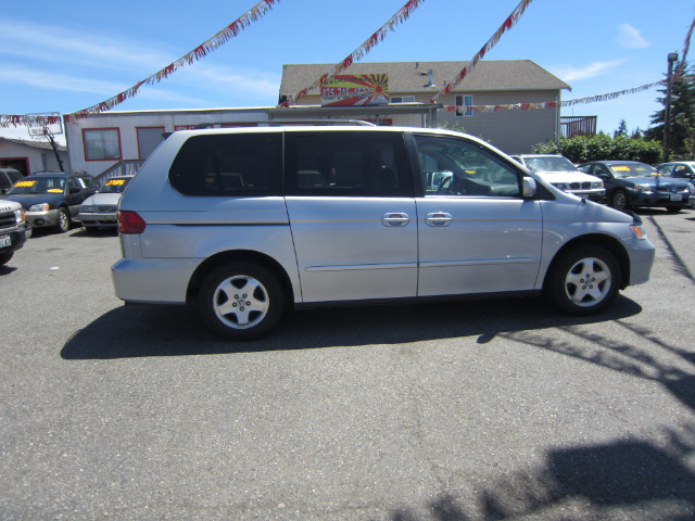 Honda Odyssey 2001 photo 3