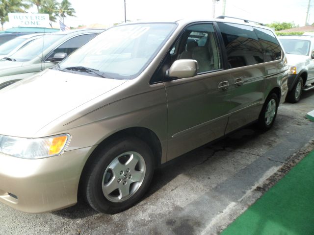 Honda Odyssey 2001 photo 4