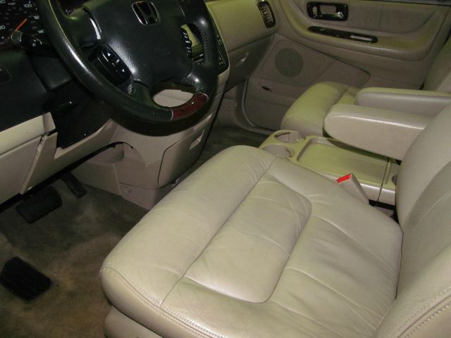 Honda Odyssey 2002 photo 14