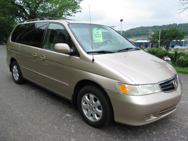 Honda Odyssey 2002 photo 4