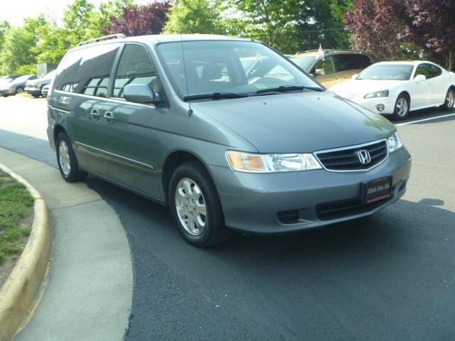 Honda Odyssey 2002 photo 3