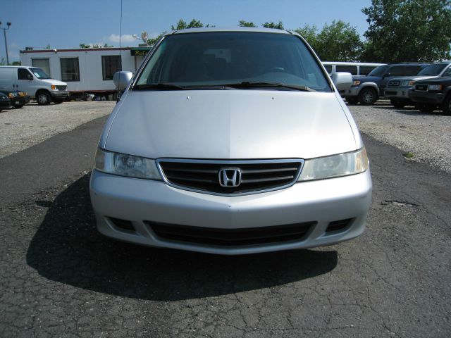 Honda Odyssey 2002 photo 4