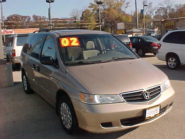 Honda Odyssey 2002 photo 2