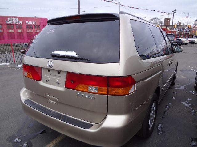 Honda Odyssey 2002 photo 3